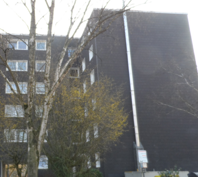 Schöne 2-z´Zimmer-Wohnung mit WBS such nette Mieter ab 01.09.2026