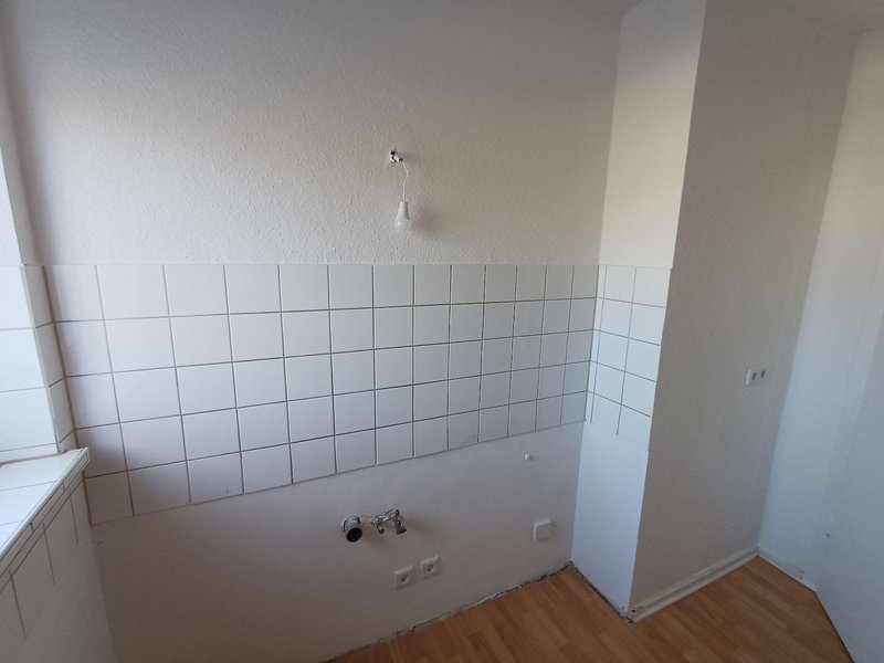 Helle 2-Zimmer Wohnung in Düsseldorf-Rath!