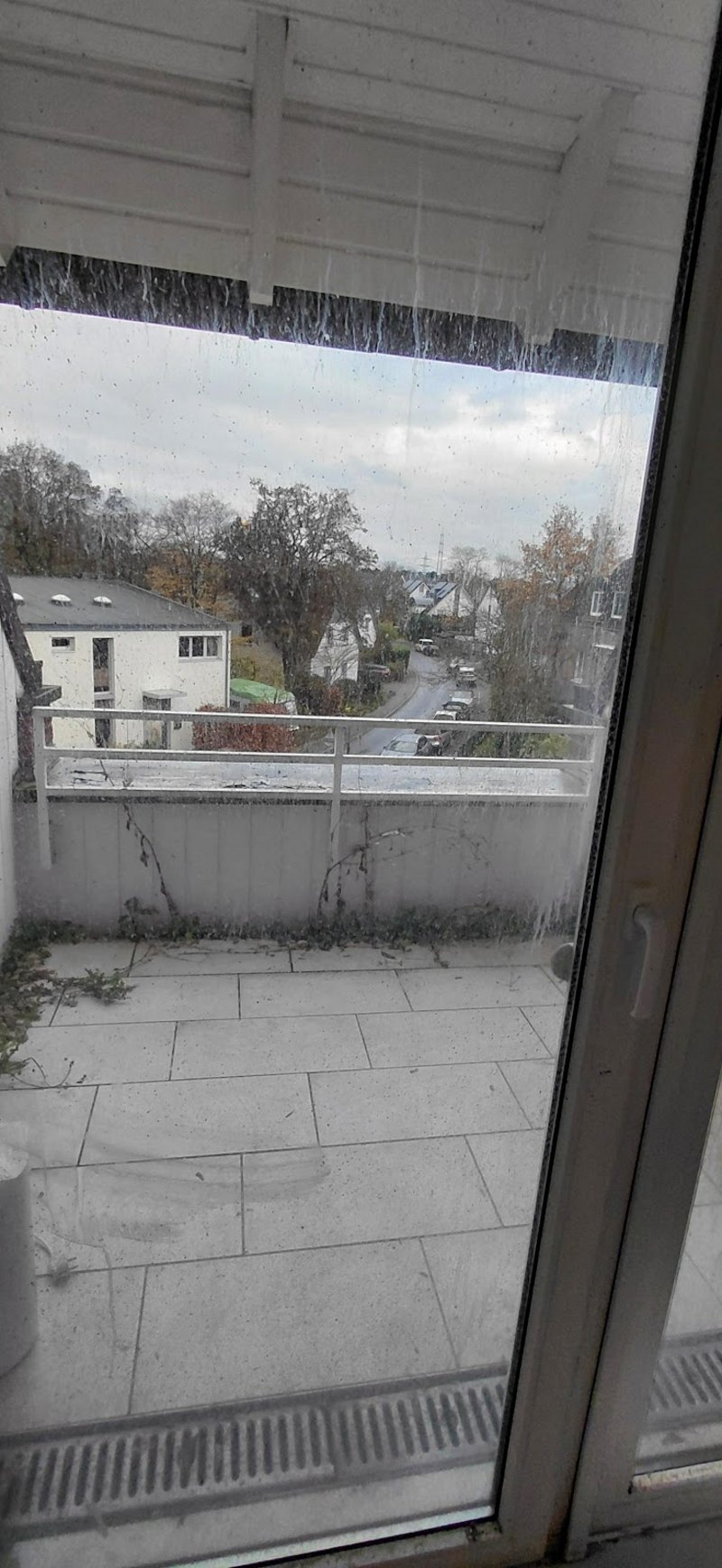 Schöne Seniorenwohnung mit Aufzug in Düsseldorf! Nur Ü 60