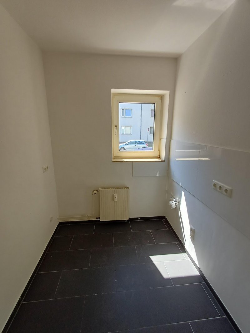 Ab Sofort: 2 Zimmer Wohnung in Rath!