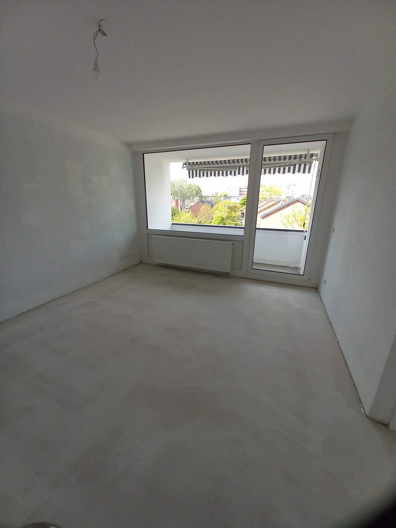 Schöne Wohnung mit Balkon in D-Eller!