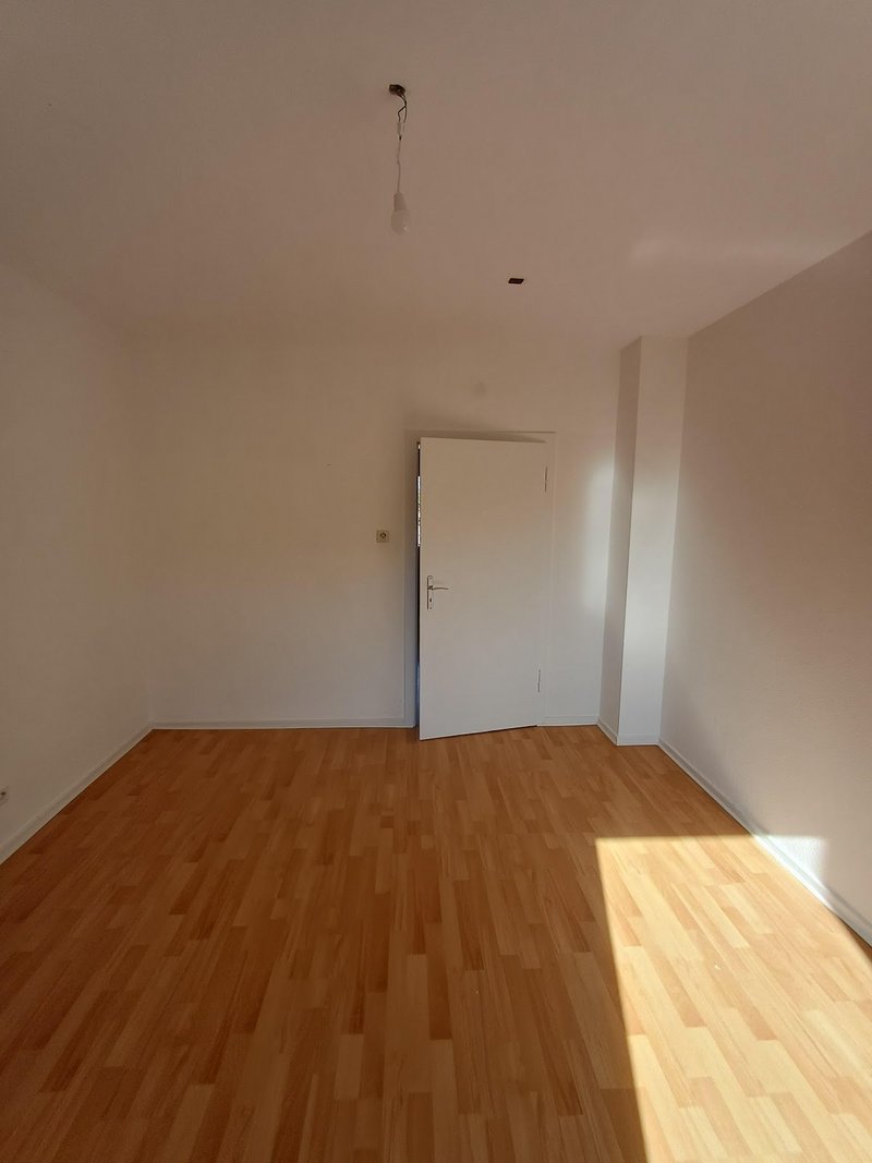 Helle 2-Zimmer Wohnung in Düsseldorf-Rath!