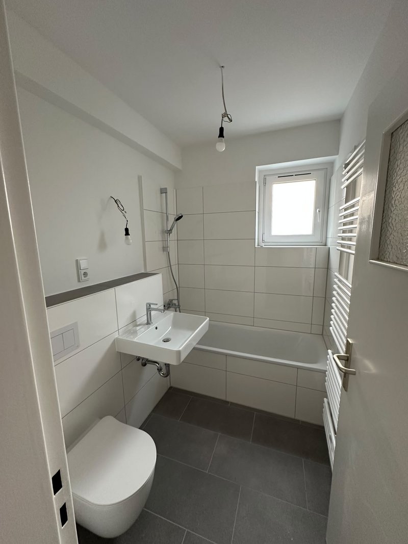 Schöne 2-Zimmer Wohnung mit Balkon
