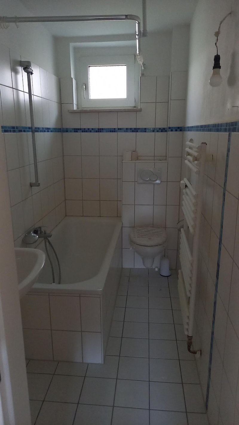 Kleine Wohnung mit großer Terrasse und Abstellraum!