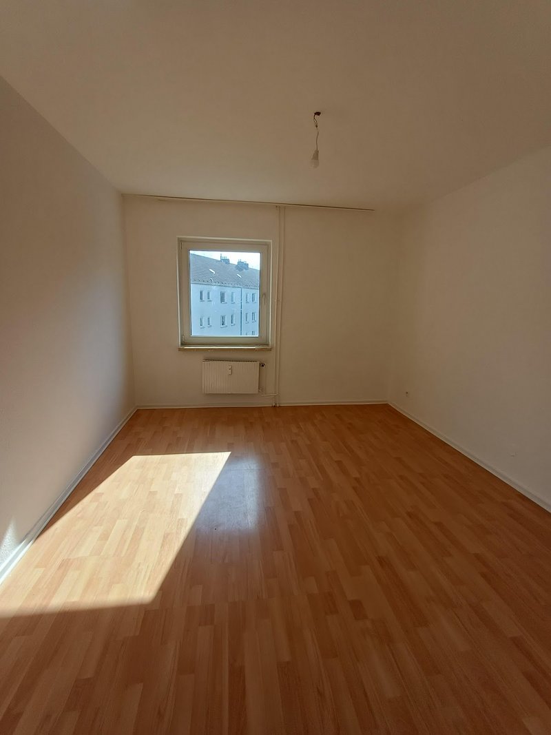Helle 2-Zimmer Wohnung in Düsseldorf-Rath!