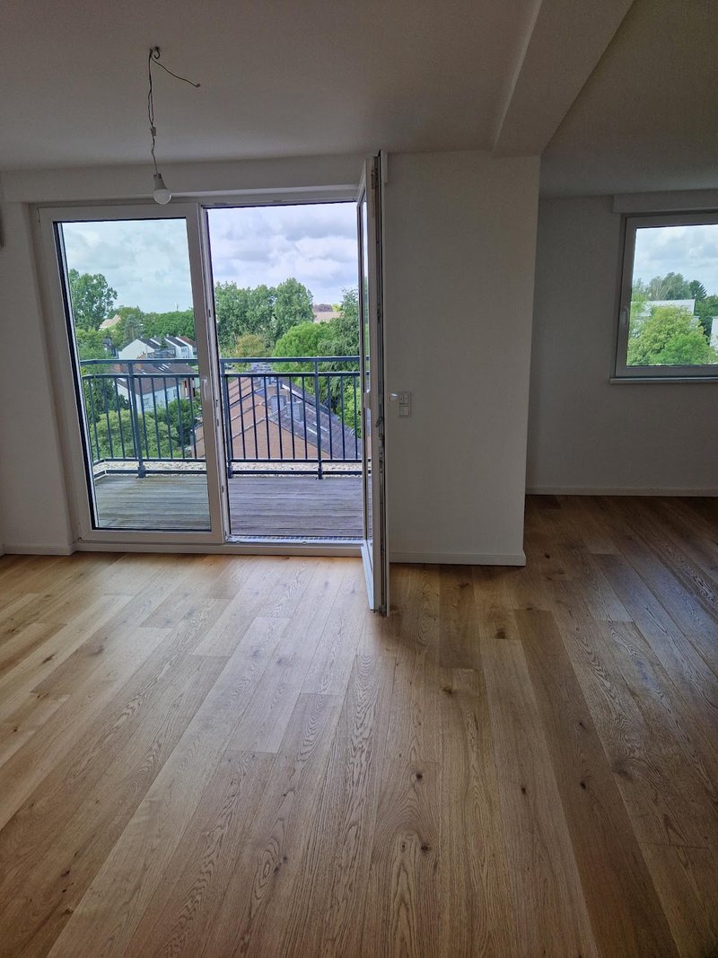 Schönes Apartment mit Dachterrasse in ruhiger Wohnlage in Düsseldorf Eller zu vermieten