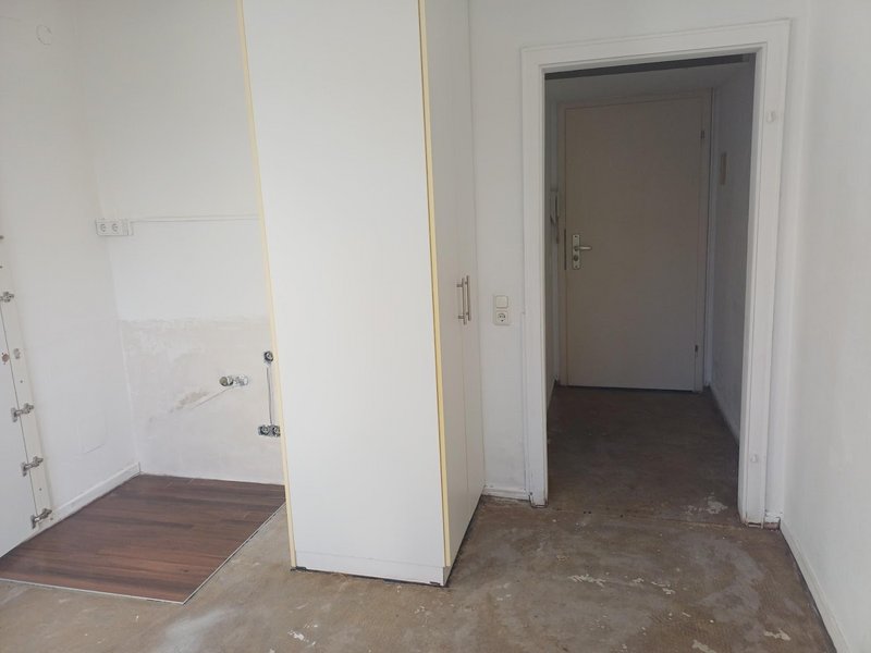Single-Appartement mit Balkon zentral in der Düsseldorfer-Innenstadt