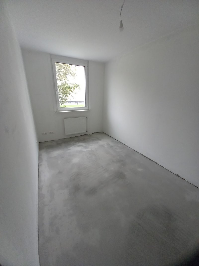 Sanierte 4-Zimmerwohnung in grüner Umgebung von Düsseldorf Eller.
