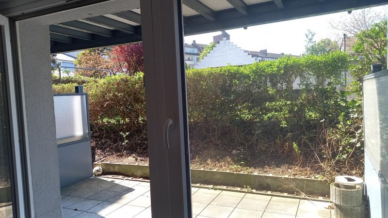 Kleine Wohnung mit großer Terrasse und Abstellraum!