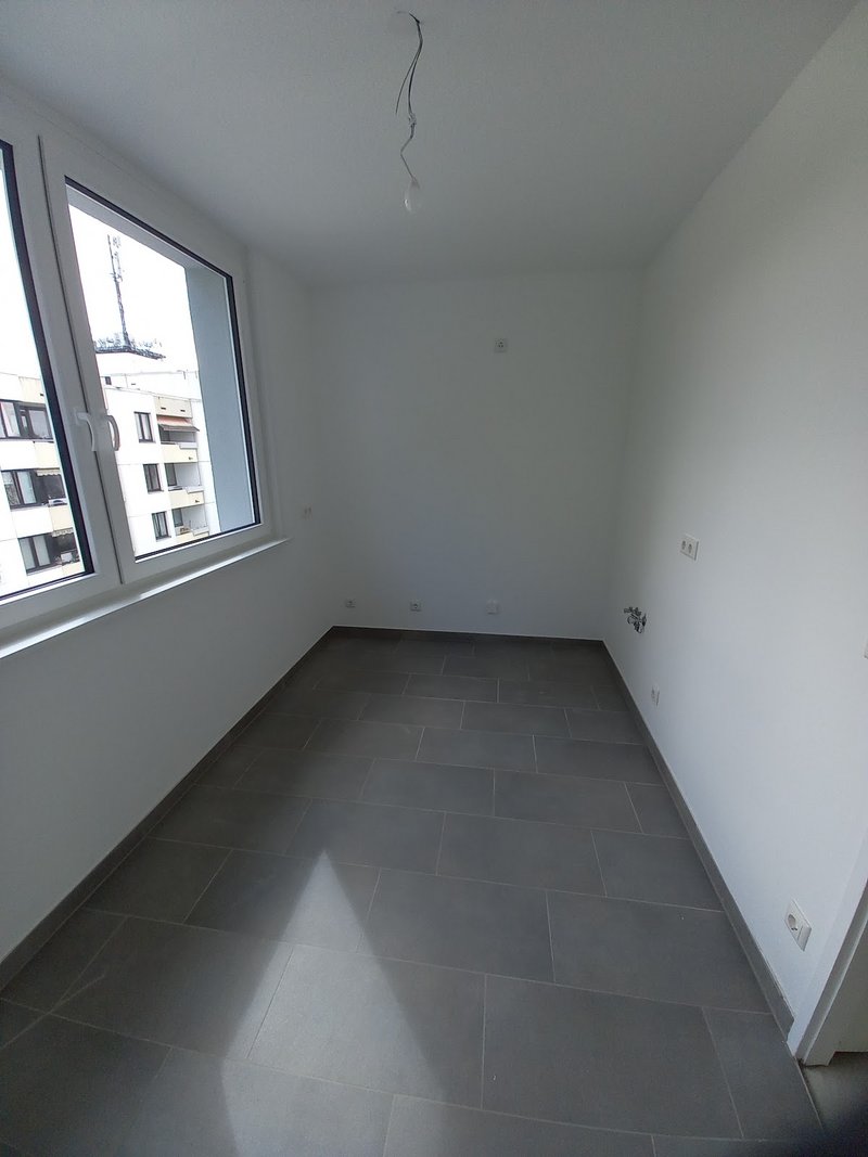 Schöne Wohnung mit Balkon in D-Eller!