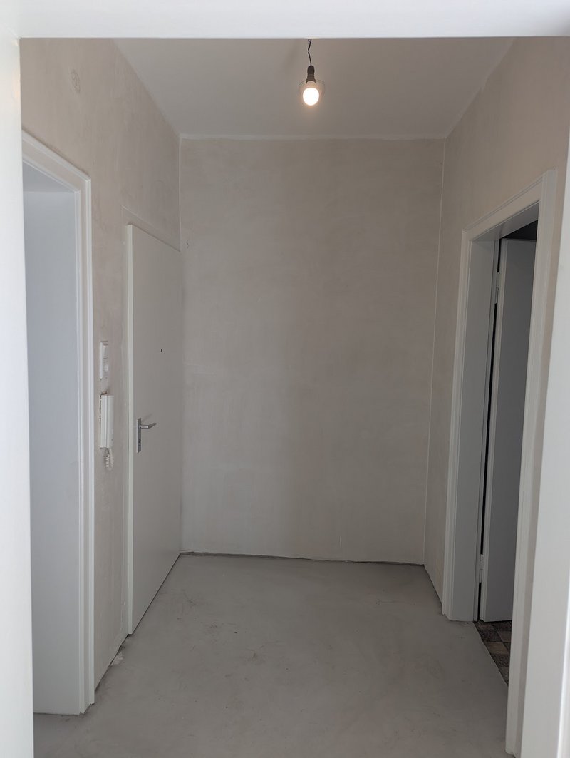 Helle 2-Zimmerwohnung mit Balkon in Düsseldorf-Stockum