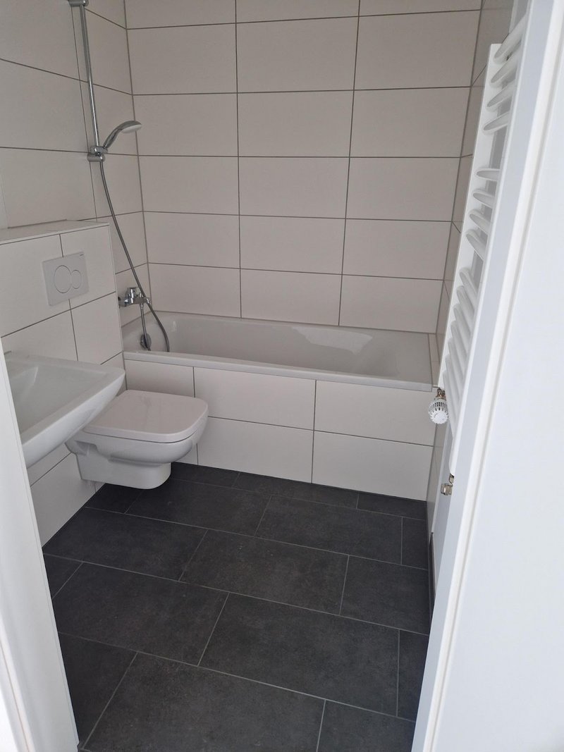 Schönes Apartment mit Dachterrasse in ruhiger Wohnlage in Düsseldorf Eller zu vermieten
