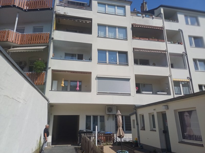 2 Zimmer-Dachgeschosswohnung in Düsseldorf-Grafenberg