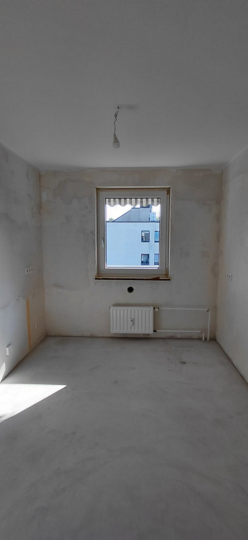 Nur mit Wohnberechtigungsschein!!! Schöne Wohnung in D-Benrath!