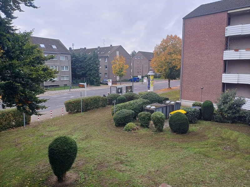 Helle 3-Zimmerwohnung mit Balkon in Düsseldorf-Reisholz - WBS notwendig
