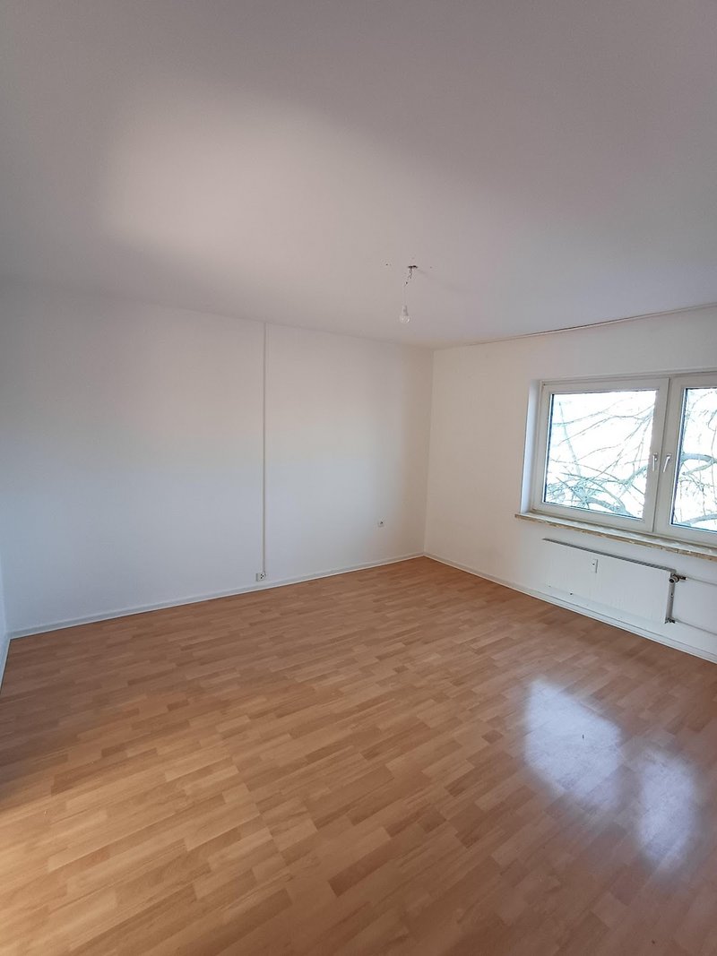 Helle 2-Zimmer Wohnung in Düsseldorf-Rath!