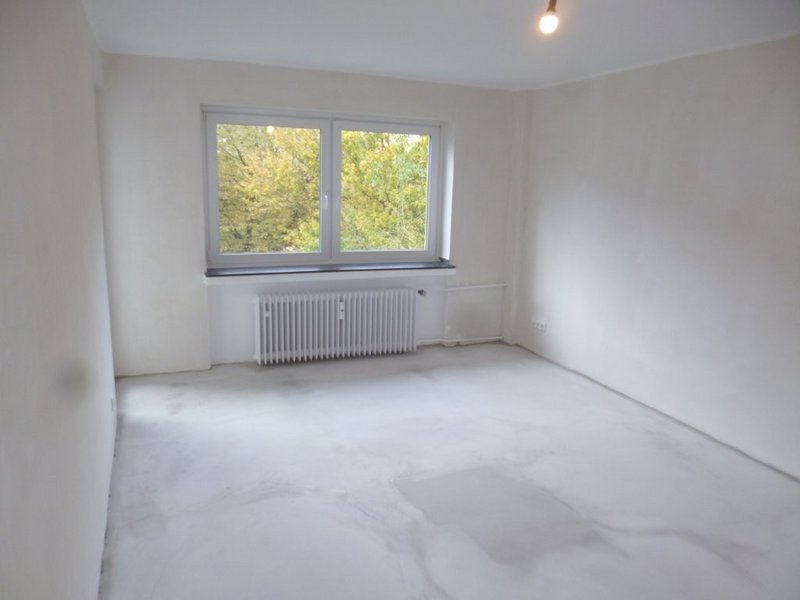 Schöne Wohnung in D-Oberkassel ab November!