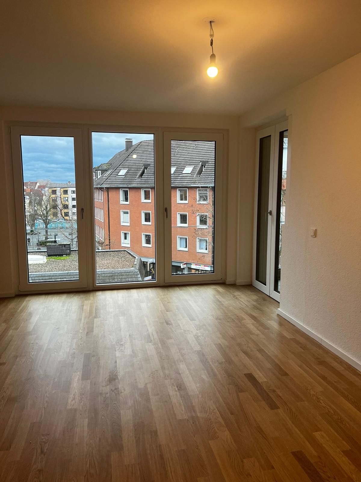 Schöne 4-Zimmer Neubauwohnung in der neuen Mitte Porz