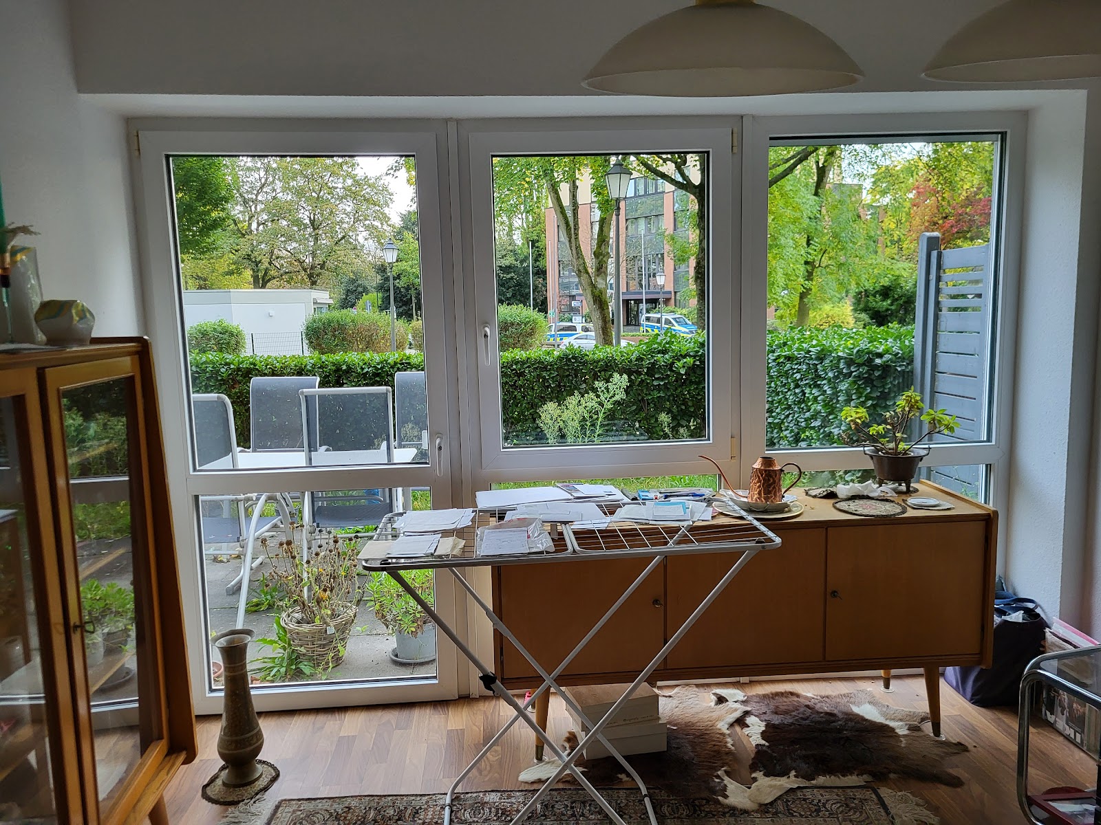 Helle Erdgeschosswohnung mit kleinem Garten sucht neuen Mieter! Helle Erdgeschosswohnung mit kleinem Garten sucht neuen Mieter!